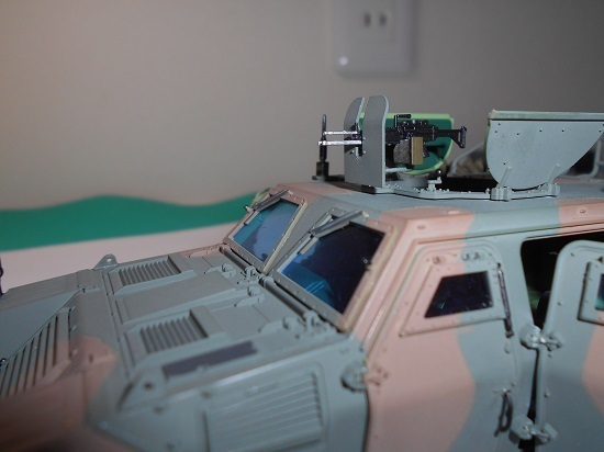 （19）「1/35陸上自衛隊 軽装甲機動車（LAV）」が完成しました。