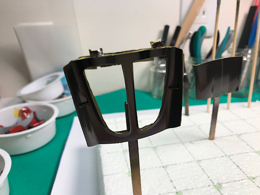 （17）「1/24 ポルシェ カレラ GT」を作ります。ボディの塗装をします。