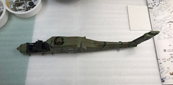 「1/48 AH-64D アパッチ ロングボウ“陸上自衛隊”」を作ります。
