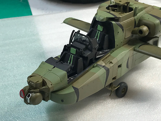 「1/48 AH-64D アパッチ ロングボウ“陸上自衛隊”」を作ります。