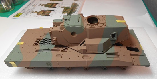 「1/35 陸上自衛隊87式自走高射機関砲 高射教導隊」を作ります。マスキングから塗装まで