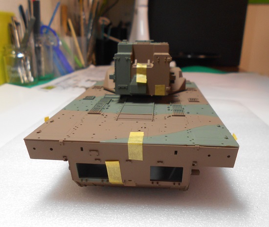 「1/35 陸上自衛隊87式自走高射機関砲 高射教導隊」を作ります。マスキングから塗装まで