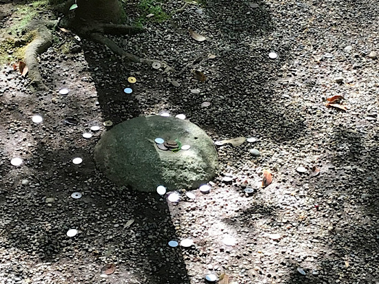 鹿島神宮・奥宮から要石へ歩く。