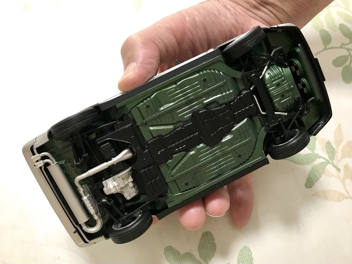 完成した「1/24 トヨタ MR2」