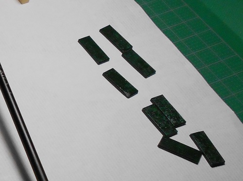 今井科学社製の帆船模型「1/80 日本丸」を作ります。ウエルデッキの上の部品の塗装。