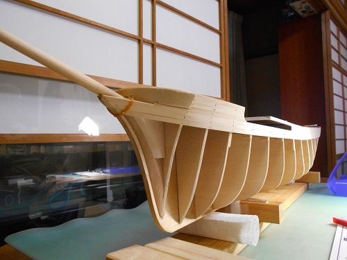 今井科学社製の帆船模型「1/80 日本丸」を作ります。船体外板張り