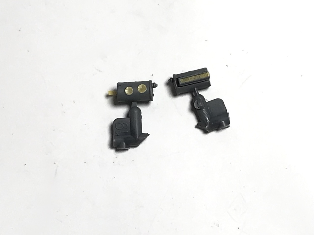 「1/45 ディーゼル機関車 DD51 貨物A更新機」を作ります。エンジンのパーツ