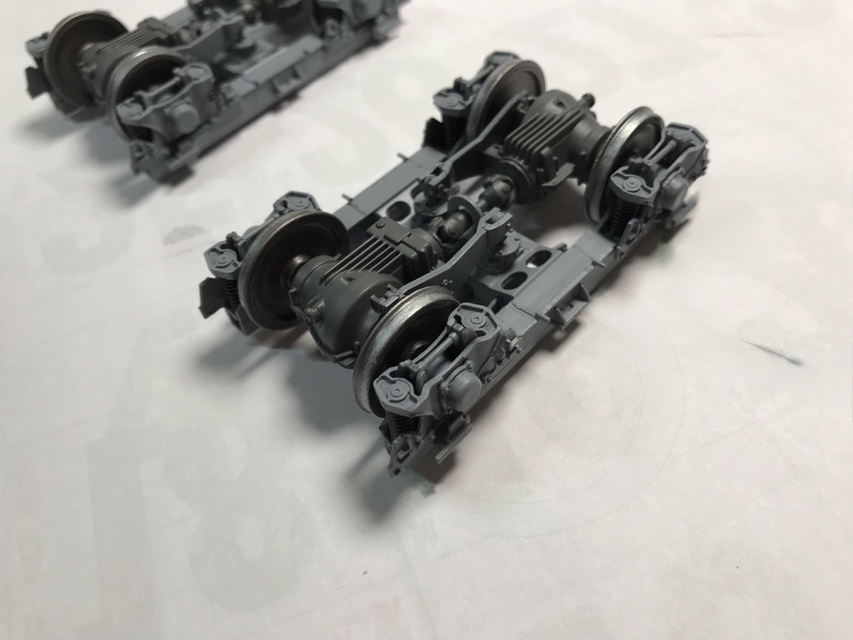 「1/45 ディーゼル機関車 DD51 貨物A更新機」を作ります。両端台車の組み立ては続きます。 「1/45 ディーゼル機関車 DD51 貨物A更新機」を作ります。両端台車の組み立ては続きます。