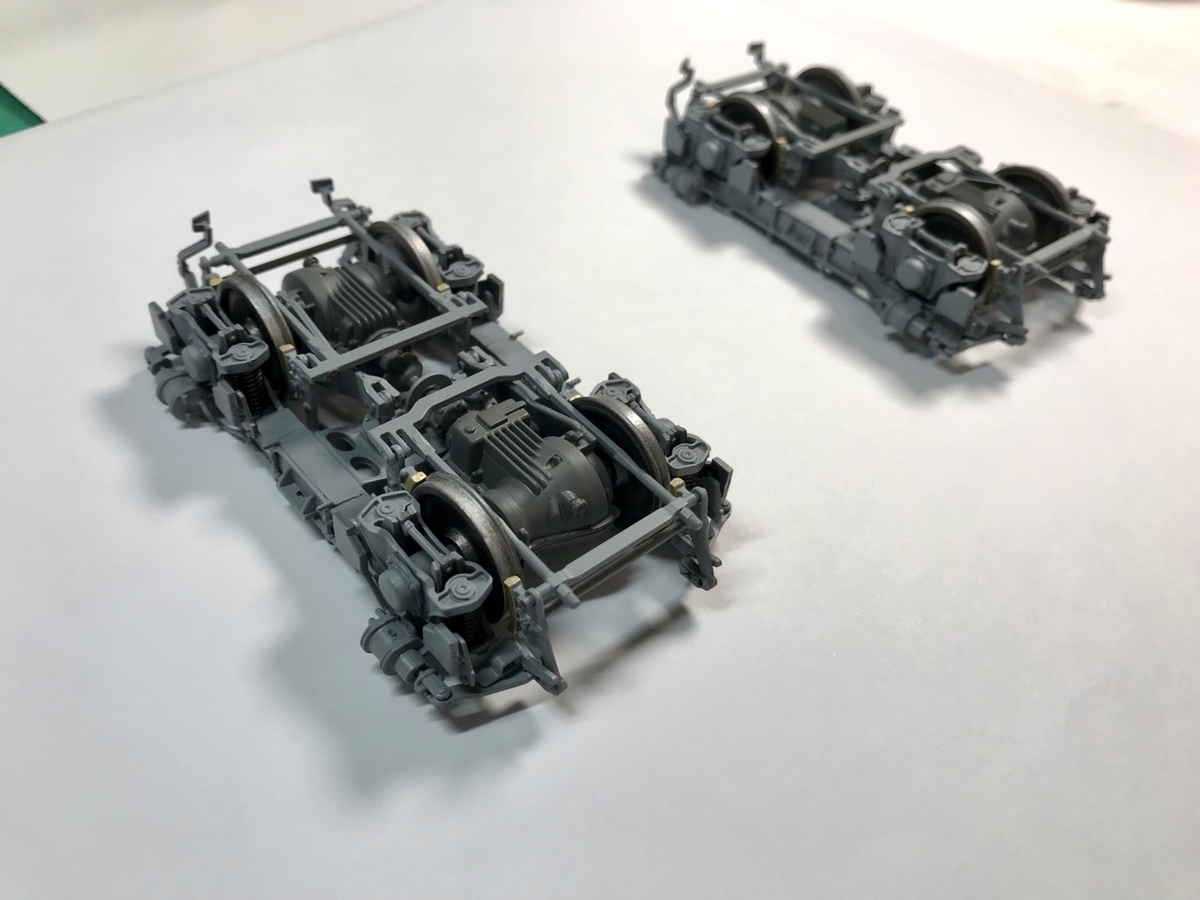 「1/45 ディーゼル機関車 DD51 貨物A更新機」を作ります。両端台車の組み立ては続く 「1/45 ディーゼル機関車 DD51 貨物A更新機」を作ります。両端台車の組み立ては続く
