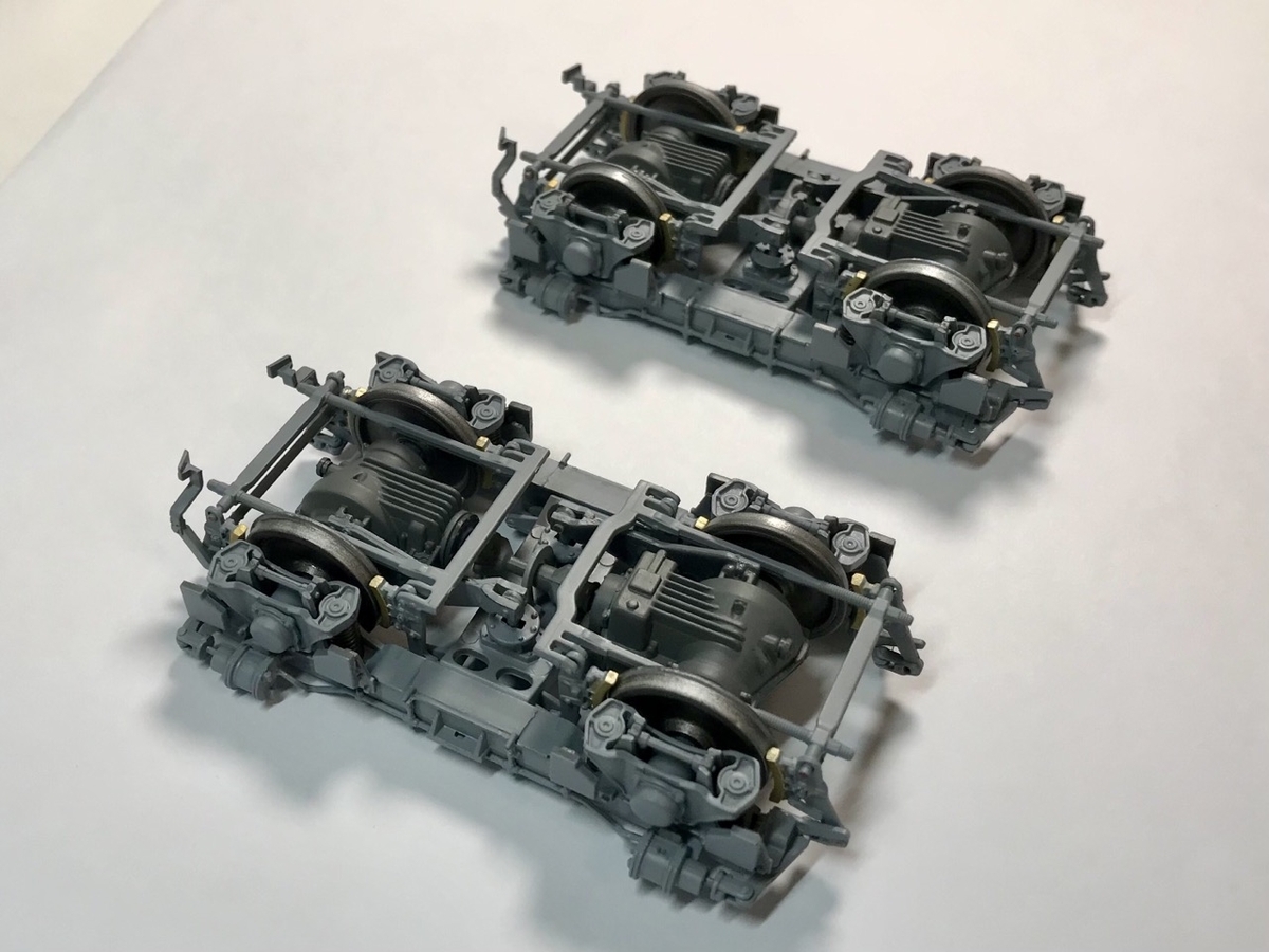 「1/45 ディーゼル機関車 DD51 貨物A更新機」を作ります。両端台車の組み立ては続く 「1/45 ディーゼル機関車 DD51 貨物A更新機」を作ります。両端台車の組み立ては続く