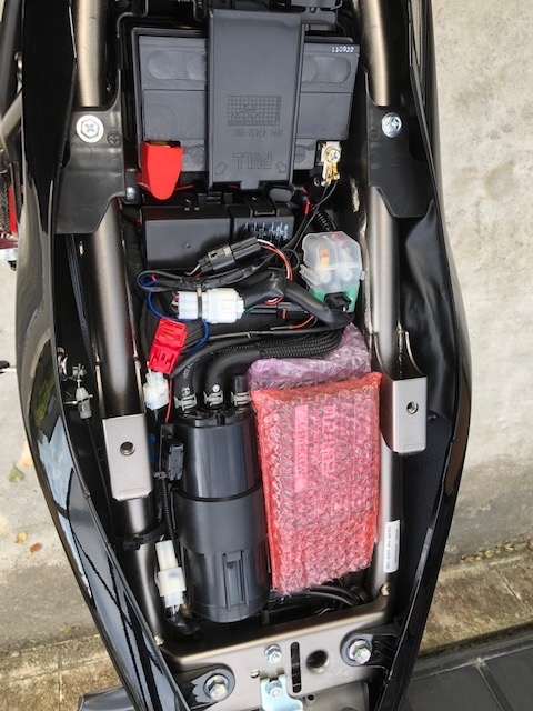 NINJA ZX-4RR 40th ANNIVERSARY EDITION】をご納車させて