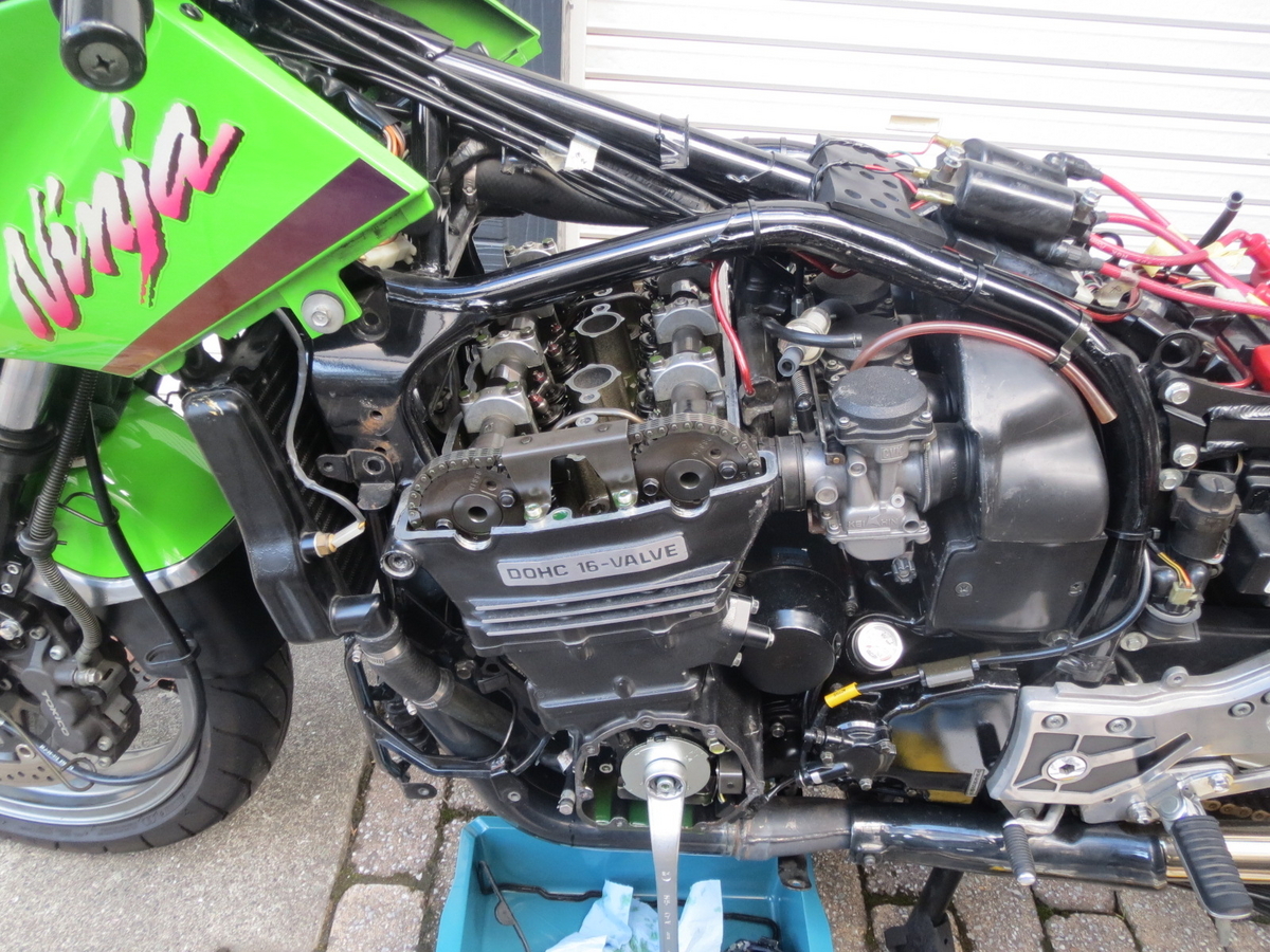 GPZ900R タペット調整、カムチェーン交換、その他色々。 - zx900aの 