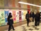 新宿駅ASDX3ポスター群